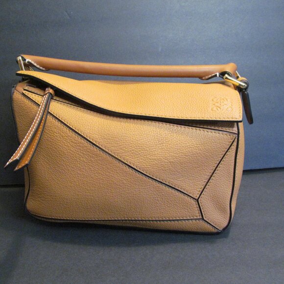 Loewe Puzzle Bag, Brown Pebbled Leather, Gold Hardware, Zip Closures, Crossbody - Picture 1 of 9
